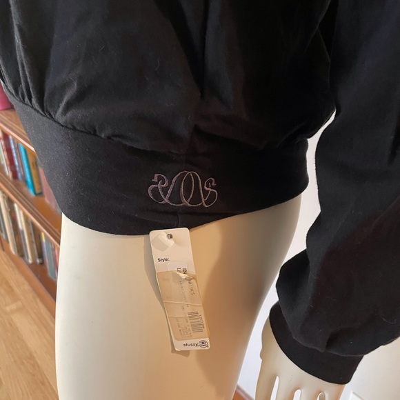 Top - Picture 12 of 12